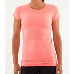 74 - LULULEMON Swiftly Tech Sht-Slve Shirt Hip Lngth in FLAREi Sz 4